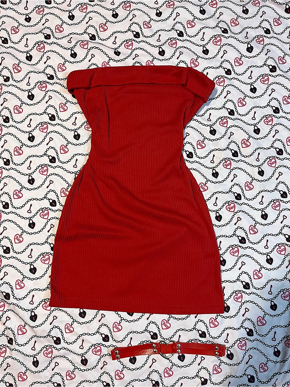 Strapless Ribbed Bodycon Dress in Red